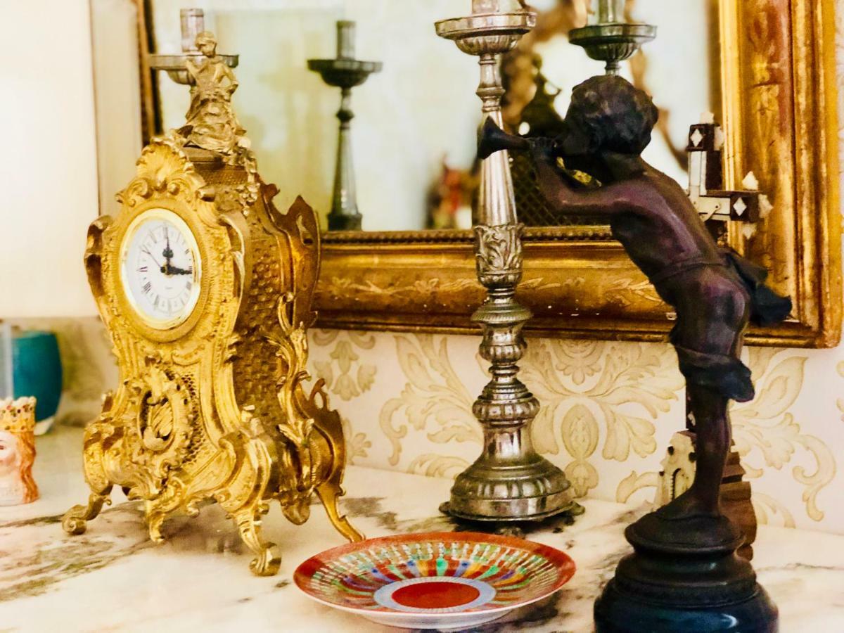Dimora Umberto Bed & Breakfast Catania Bagian luar foto